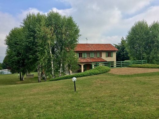 Villa en Cherasco, Provincia di Cuneo