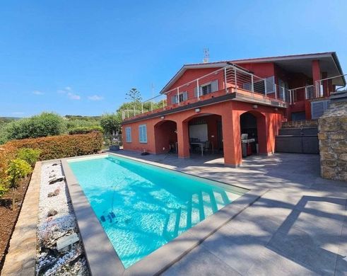 Villa a Diano Marina, Imperia