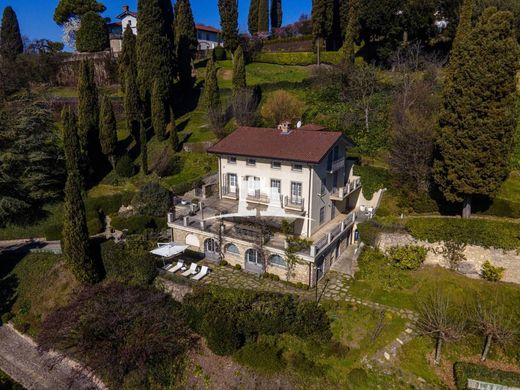 Villa in Bergamo, Provincia di Bergamo