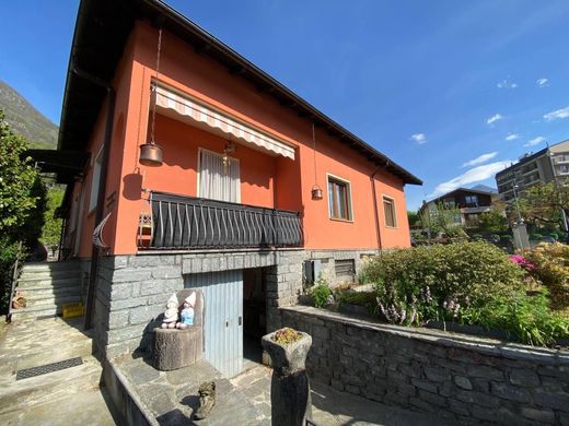 Villa in Crevoladossola, Verbania
