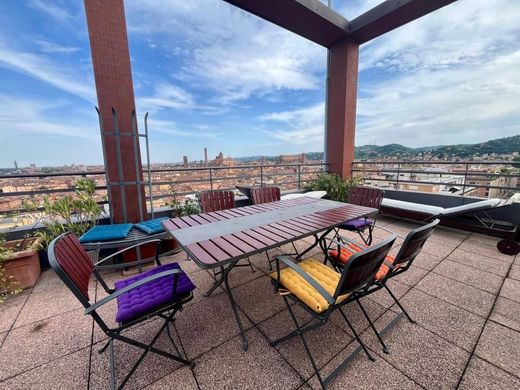 Ρετιρέ σε Bologna, Emilia-Romagna