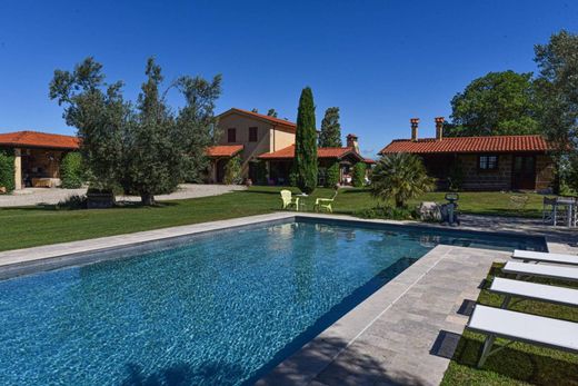 Country House in Tuscania, Provincia di Viterbo