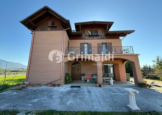 Villa - Bellizzi, Provincia di Salerno