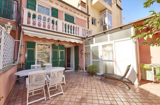 Casa de lujo en Savona, Provincia di Savona