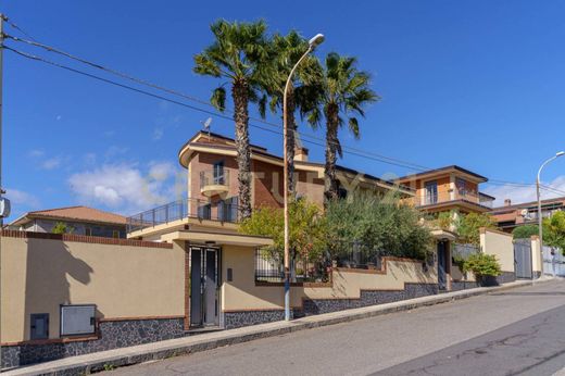 Villa Misterbianco, Catania ilçesinde