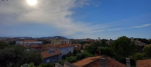 豪宅  Pesaro, 佩萨罗乌尔比诺省