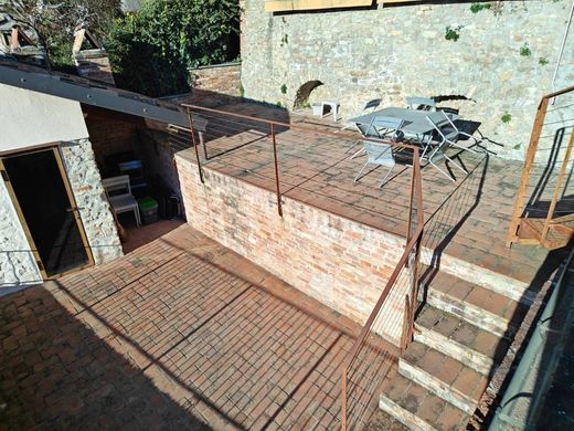 Luxe woning in Monforte d'Alba, Provincia di Cuneo