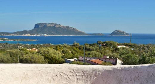 Villa a Golfo Aranci, Sassari