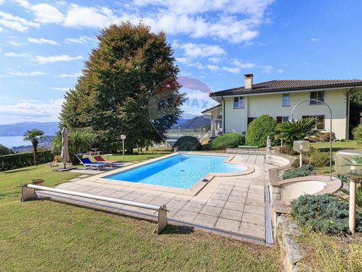 Villa in Arizzano, Verbania