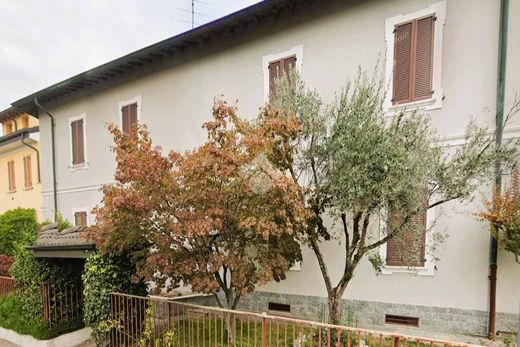 Villa in Vimercate, Provincia di Monza e della Brianza