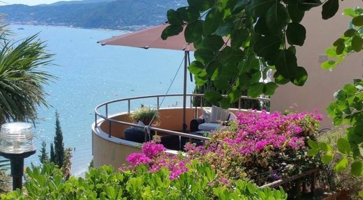 Penthouse w Alassio, Provincia di Savona