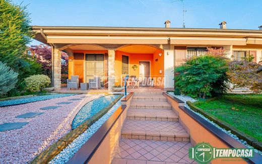 Villa in Salerano sul Lambro, Provincia di Lodi