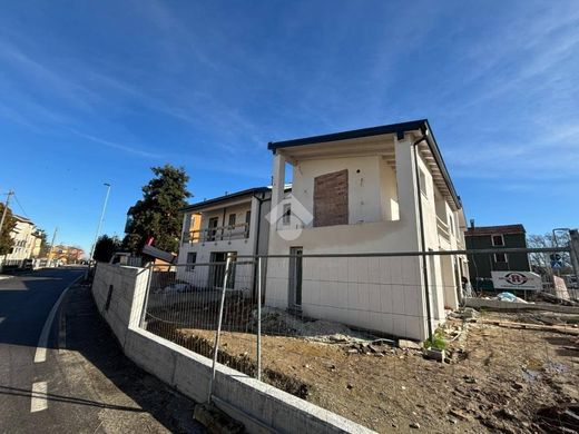 Villa - Parma, Provincia di Parma