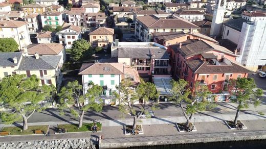 Квартира, Torri del Benaco, Provincia di Verona