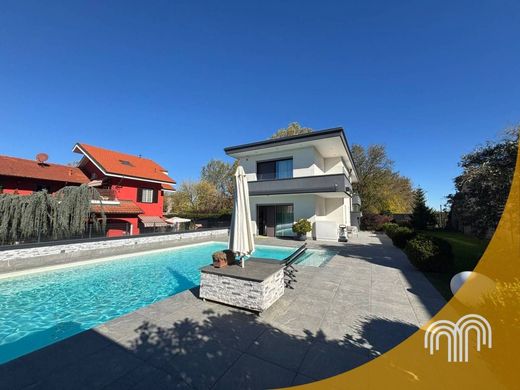 Βίλα σε Settimo Torinese, Torino