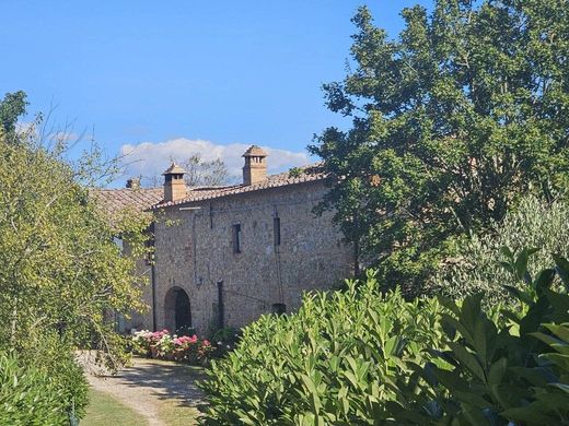 郊区住宅  Monteriggioni, 锡耶纳省