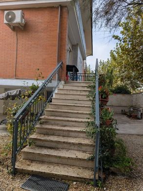 Villa in Santa Marinella, Rom