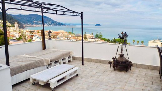 Luxury home in Laigueglia, Provincia di Savona