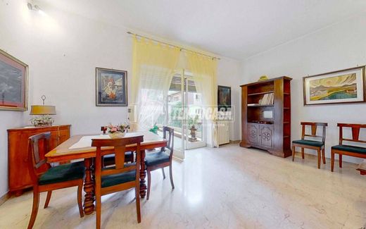 Apartment in Rome, Latium