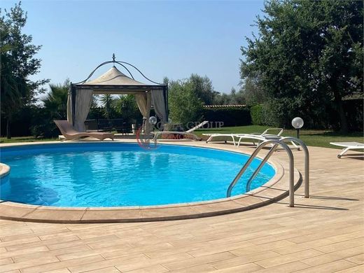 Villa in Fiano Romano, Rome