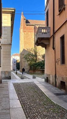 Appartement à Pavie, Provincia di Pavia