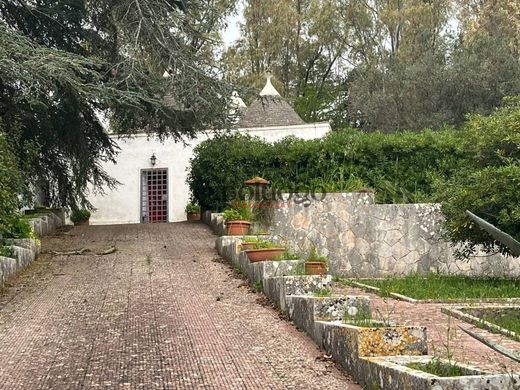 别墅  Fasano, 布林迪西省