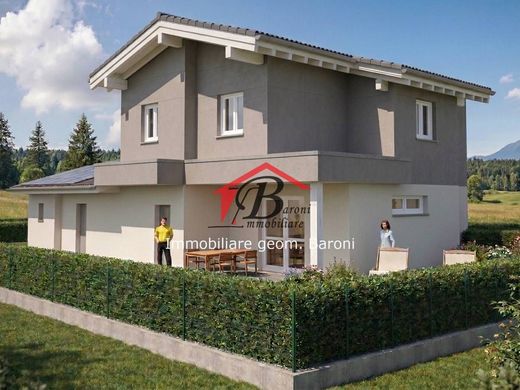 Villa en Bolgare, Bérgamo