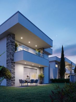 Villa - Lomazzo, Provincia di Como