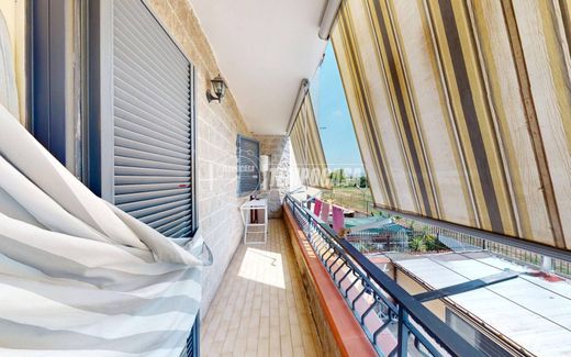 Villa in Caivano, Napoli