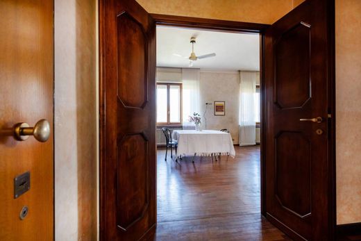 Appartamento a Milano, Lombardia
