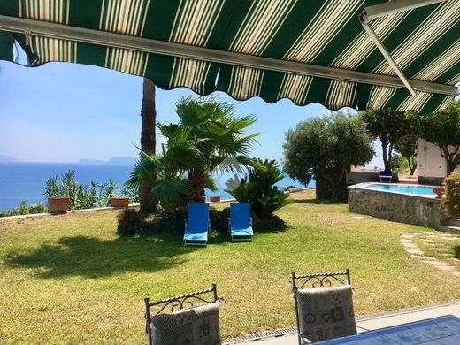 Villa in Ischia, Naples