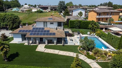 Villa in Borghetto Lodigiano, Provincia di Lodi