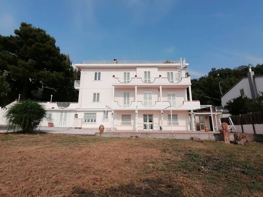 Villa in Salerno, Provincia di Salerno