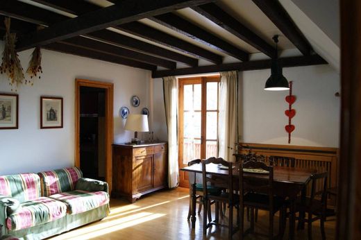 Sauze d'Oulx, Torinoのアパートメント