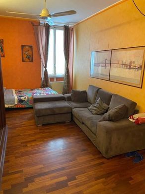 Apartment / Etagenwohnung in Mailand, Lombardei