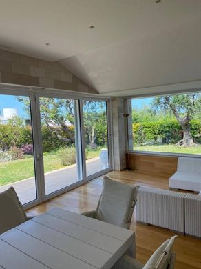 빌라 / Polignano a Mare, Bari