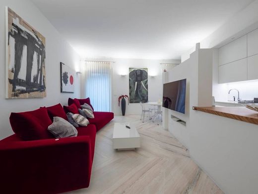 Квартира, Милан, Lombardia