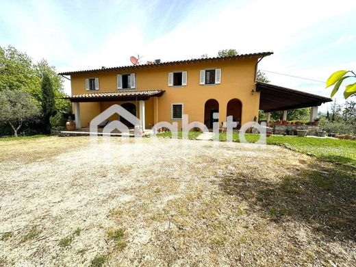 Вилла, Cavriglia-Monastero, Province of Arezzo