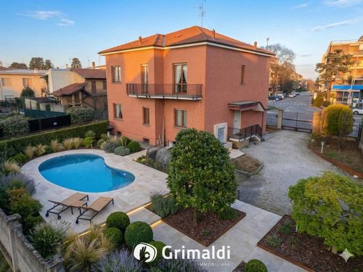 Villa en Biassono, Provincia di Monza e della Brianza