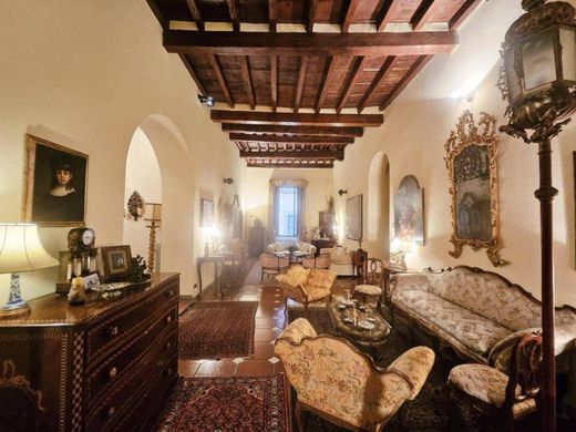 Apartment / Etagenwohnung in Florenz, Toskana