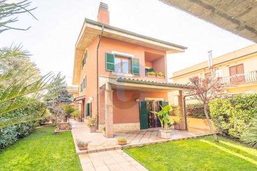 Villa in Rome, Latium