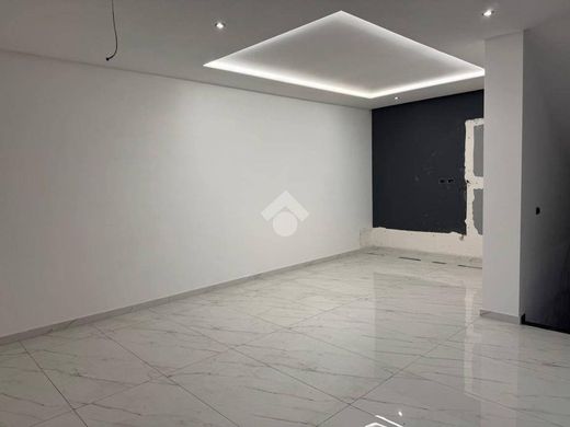 Villa en Aversa, Provincia di Caserta