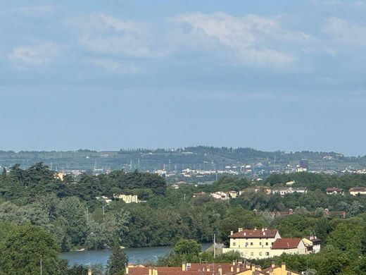 Penthouse in Verona, Provincia di Verona