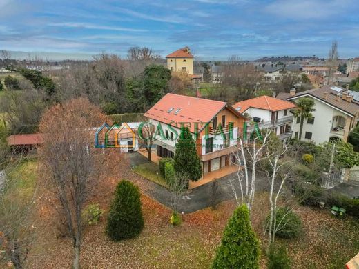 Villa in Rivoli, Turin