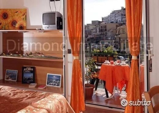 Apartamento - Taormina, Messina