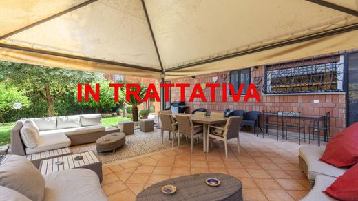 Apartment in Rome, Latium