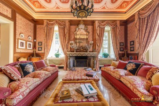 Villa in Besana in Brianza, Provincia di Monza e della Brianza