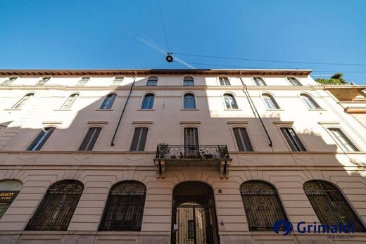 Apartment / Etagenwohnung in Mailand, Lombardei