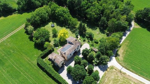 빌라 / Quattro Castella, Provincia di Reggio Emilia