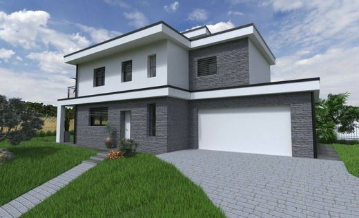 Villa in Tradate, Provincia di Varese